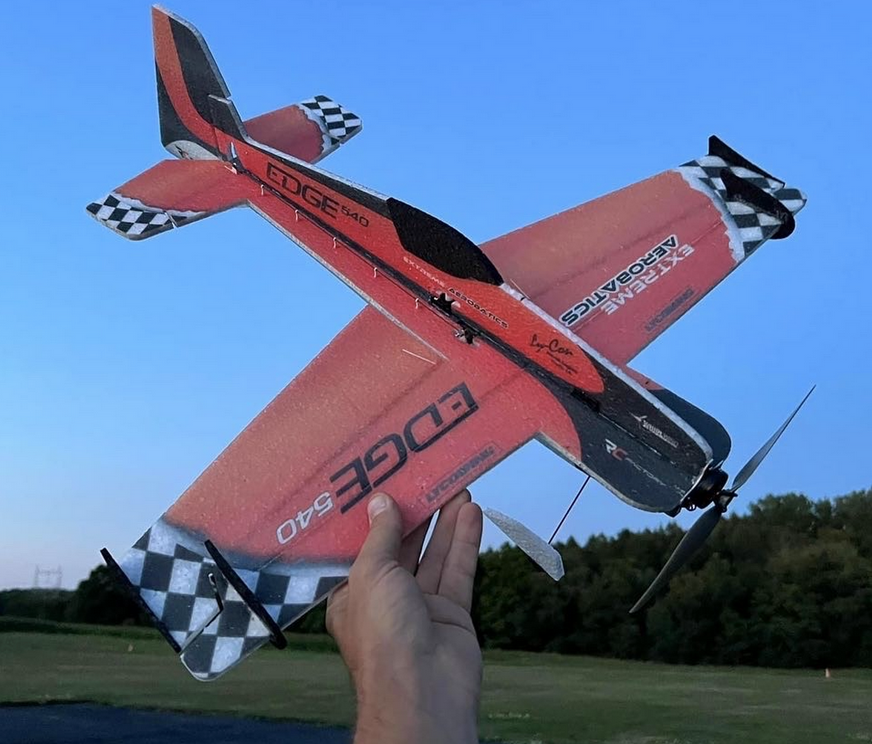 Edge 540 Mini Rouge 620mm Rc Factory 